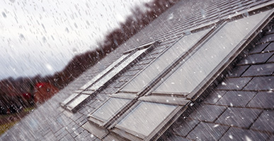 How to protect roof windows?